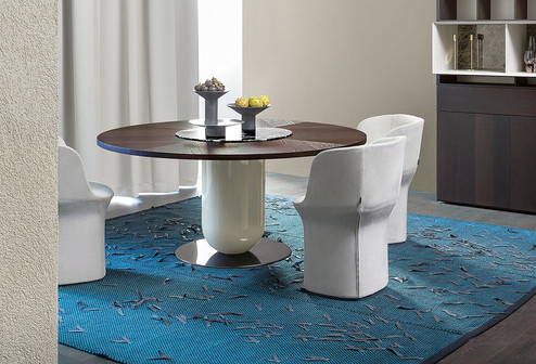 ESSE  ARMCHAIR