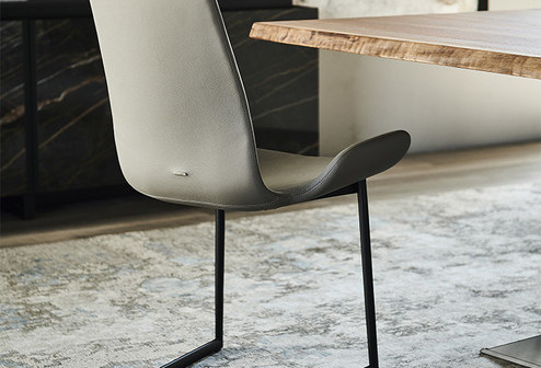 Flamingo Cantilever